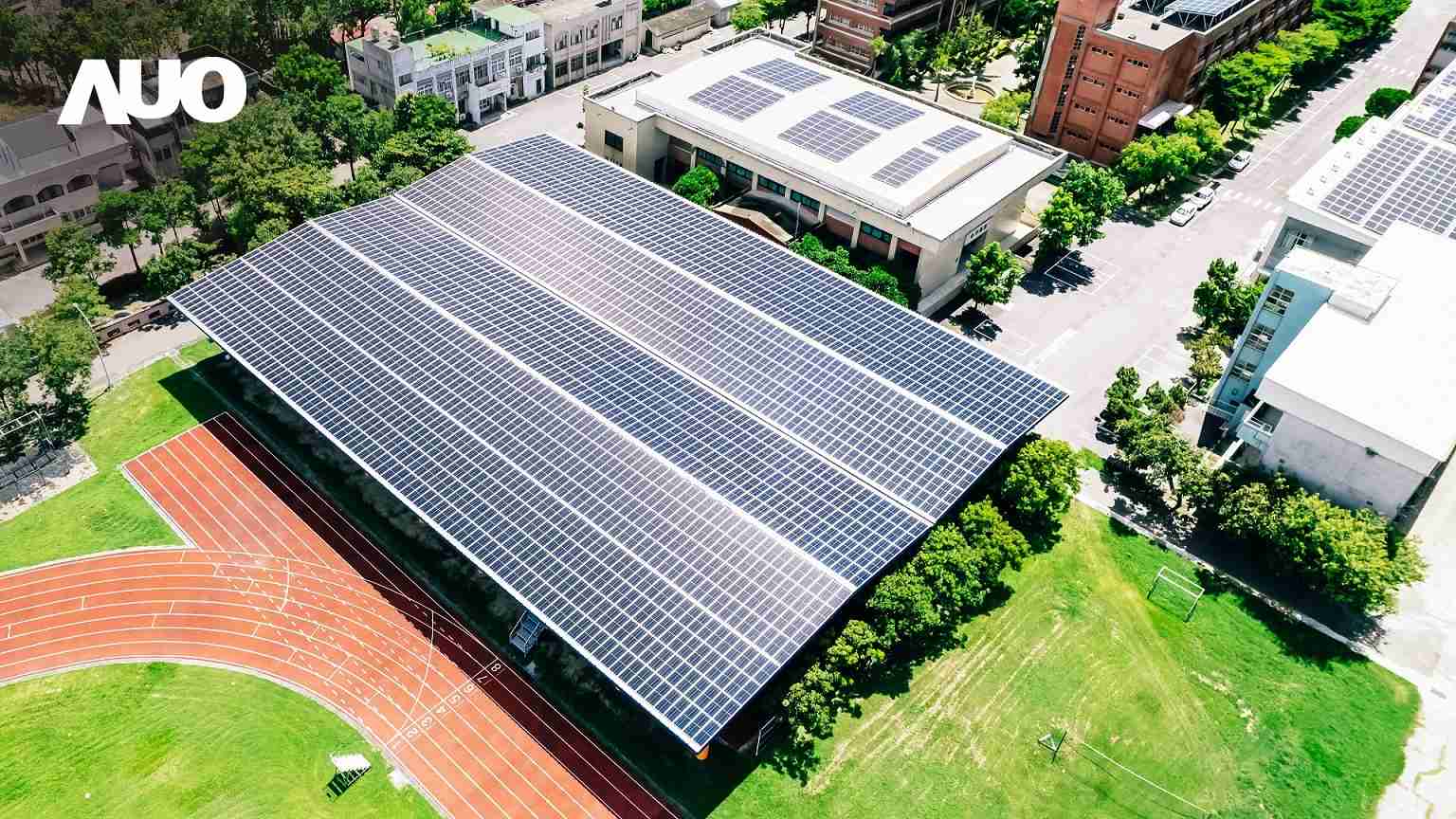 EBpaySunSteel光电整合型浪板具备快速安装、、轻量化优势，，，，可提升15%发电效能，，通过国际IEC与台湾VPC认证安全、、、防漏、、、、耐候标准